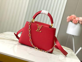 秋冬特惠💰1750 渠道级LV 新品 te级LV 动态芯片 M12936/M48865红色圆花环扣款 本款Capucines 手袋