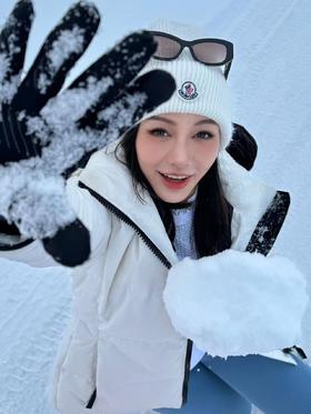 Moncler蒙口 针织帽 大人，小孩子，儿童，少年，均合适戴，弹性大（ZT*COCO）