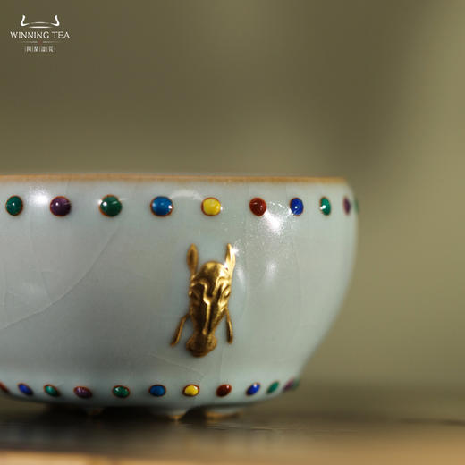 问鼎汝瓷鼎峰系列天青马首七宝战鼓杯 商品图3