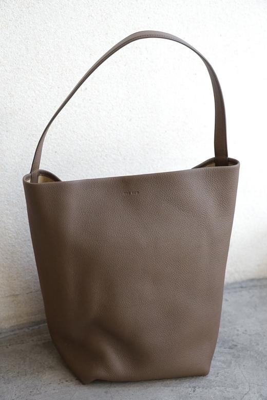 THE ROW 橄榄棕水桶托特包(LARGE N/S PARK TOTE) 商品图4