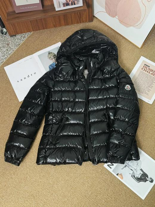 【大牌同款】MO*CO冬季新款短款羽绒服女修身显瘦鹅绒服 商品图2