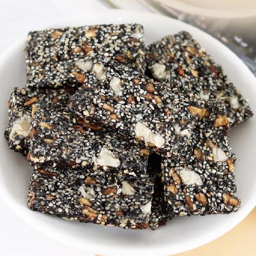 无油烘焙黑芝麻红枣核桃软糕30包 商品图4