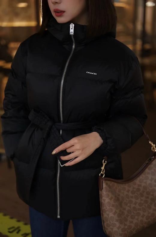 D112548女士黑色中长款含腰带羽绒夹克羽绒服 商品图9