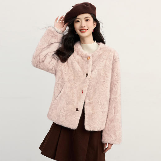 【年货节】熙世界伯爵千金风皮毛一体短外套女2025冬季新款气质上衣环保皮草 商品图3