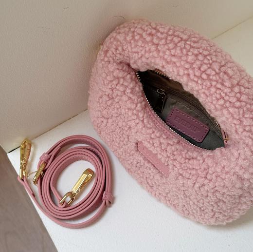 【澳洲品牌】EVERAU 北极雪球可爱挎包EAA037 商品图3