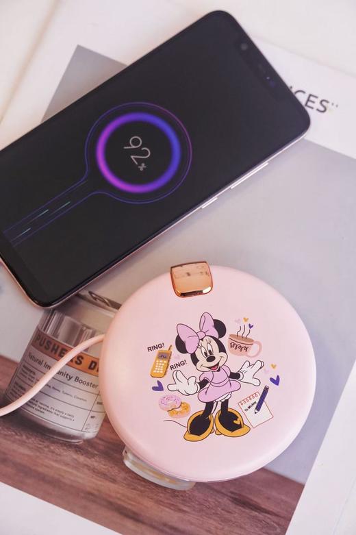💓所有女生冬天不能错过的💥【迪士尼化妆镜暖手充电宝】🥰暖手、补妆、给手机充电，有这一个就够了❗❗ ✅两档调温，3秒快速发热，持续温暖你的手心 商品图4