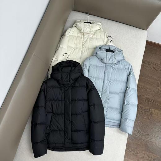 D112542泡芙女款冬季保暖连帽五格羽绒服 商品图2