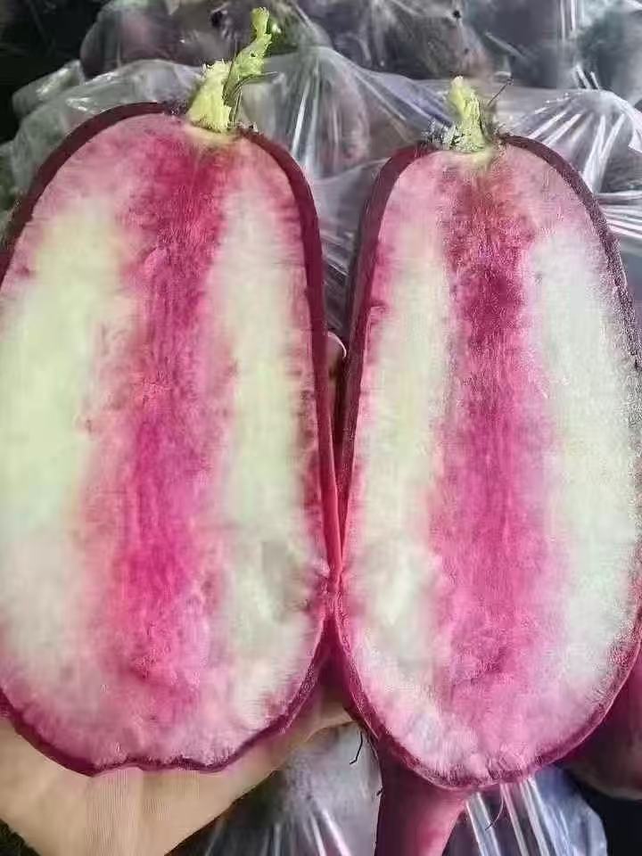 周三取货：【冰淇淋萝卜】一箱毛重4斤左右，清脆爽口，纯天然绿色无公害！