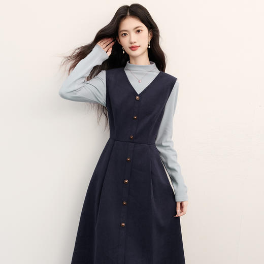 【11/26新品】熙世界富家千金感半高领打底衫背心连衣裙两件套装女2025秋冬新款 商品图4