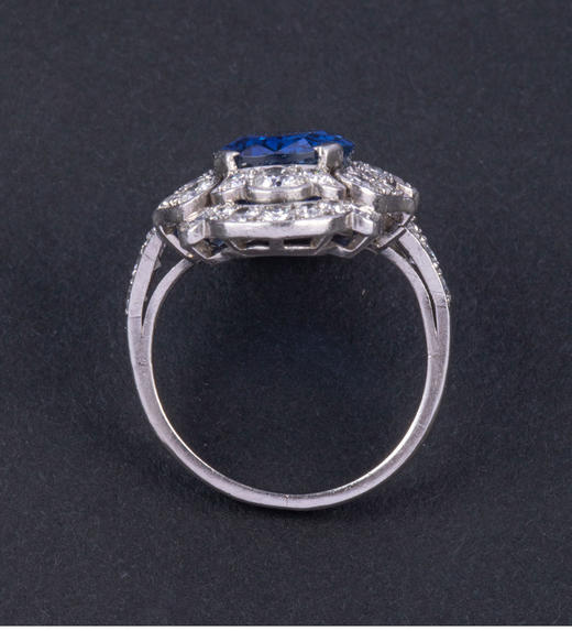 独角鹿西洋古董1920年代美国新艺术时期出品铂金镶嵌钻石及缅甸无烧蓝宝石戒指 商品图6