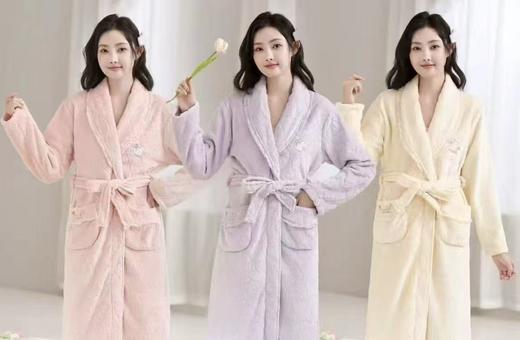 双面法兰绒剪花女士睡袍软糯舒适1415765 商品图0