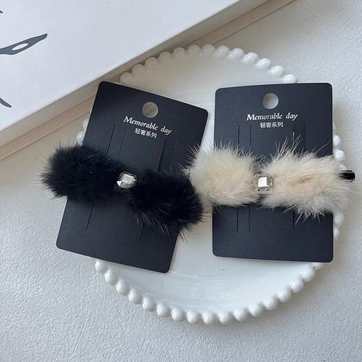 百搭时尚水貂毛轻奢边夹发夹-纪念日百货门店同款167795394 商品图2