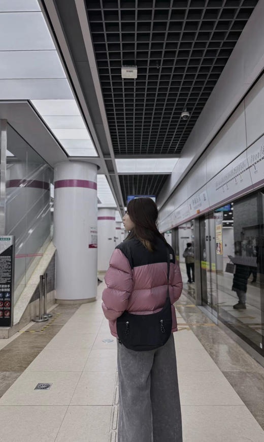 原单正品lu牛角包斜挎包112504 商品图7