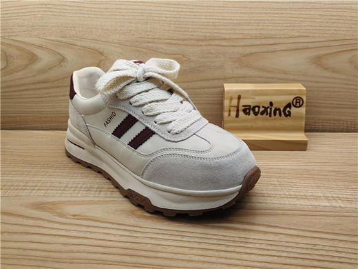 2025豪行春款专柜正品时尚休闲舒适低跟系带运动女单鞋25127190 商品图1