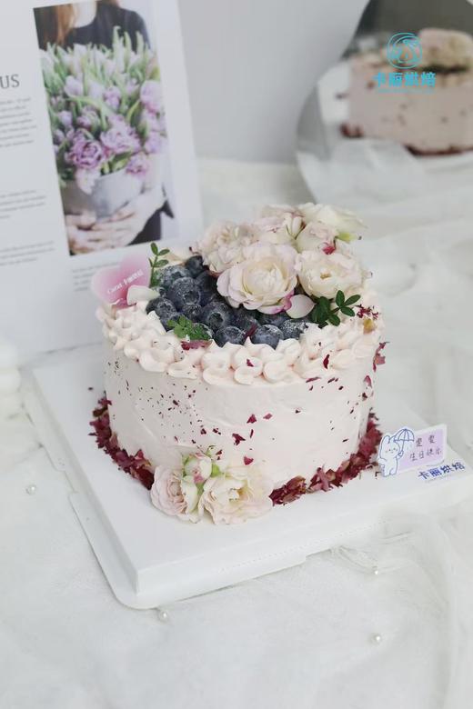 蓝莓鲜花蛋糕 商品图2