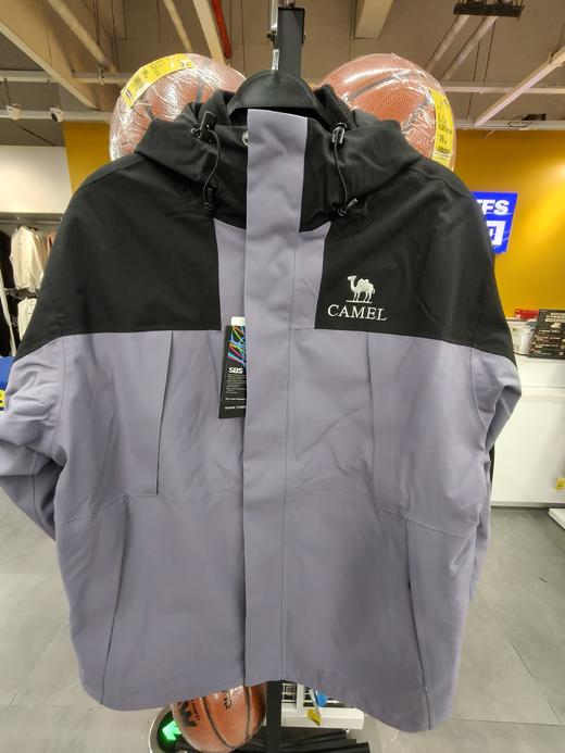 379.9秒杀骆驼中性款三合一冲锋衣（线下同时售卖  不保证有货）602162-CY 商品图0