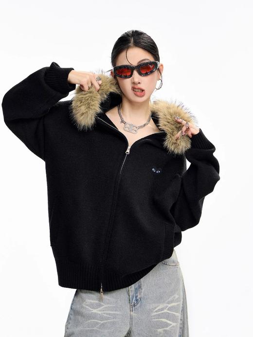 D112560慵懒随性时尚保暖灰色针织连帽外套 商品图2