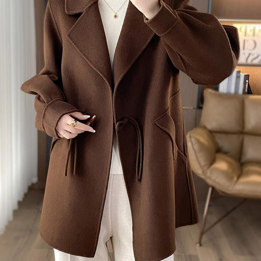「自」全新升级【铂金会员367/天猫499/差价132】(05218)洛诗琳中式盘扣双面呢羊毛大衣2025秋冬气质中长款翻领外套 商品图3
