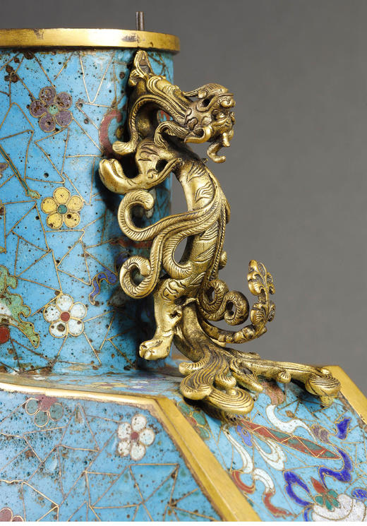 独角鹿西洋古董18世纪清嘉庆时期出品「丹凤朝阳」主题瑞兽造型纹饰掐丝珐琅八方瓶一对 商品图6