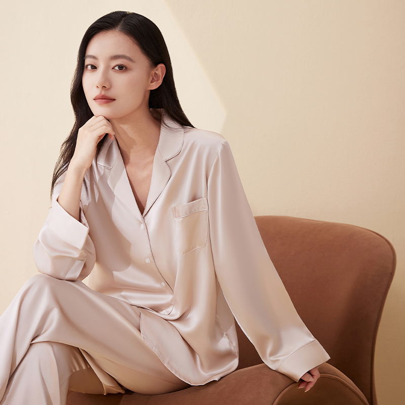 万事利“淳静”睡衣套装