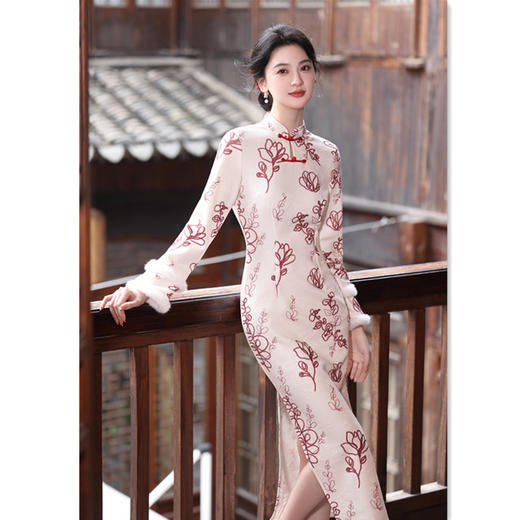 GX时尚改良新中式长款旗袍2025冬季新款年轻少女款日常可穿长袖旗袍 商品图2