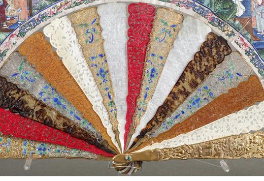 【已售】独角鹿西洋古董清代晚期十三行出品珍贵材质混合扇骨双面绘贴面人物纹折扇 商品图3