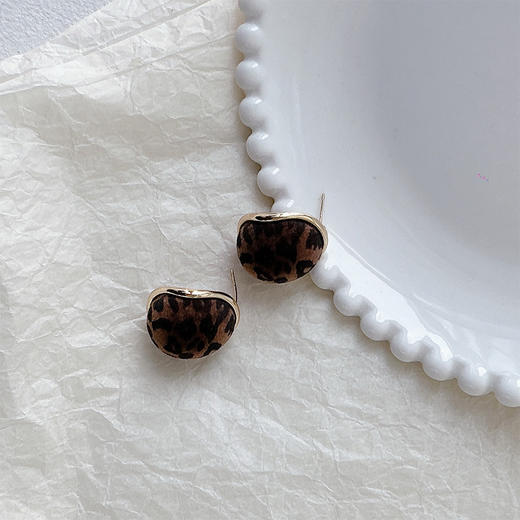 复古豹纹设计柔软细腻银针耳环-纪念日百货门店同款168047030 商品图3