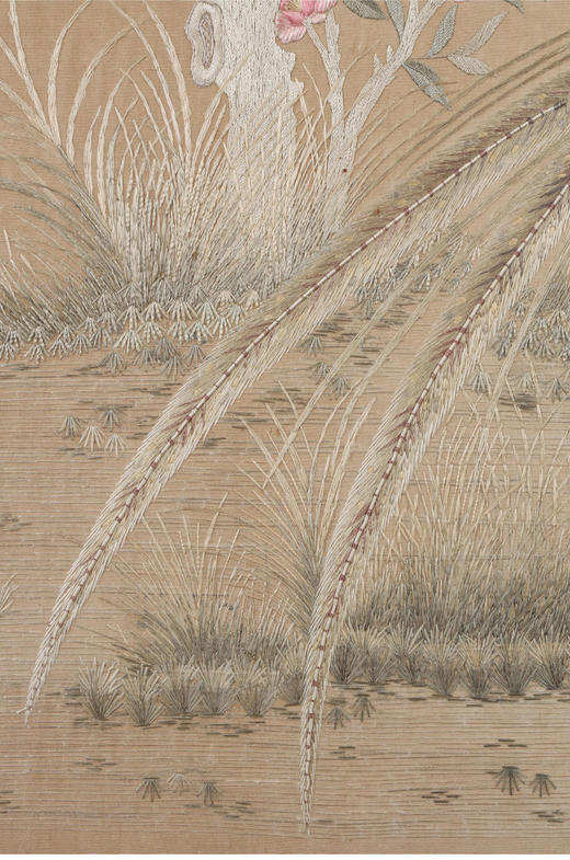 独角鹿西洋古董19世纪中国出品「桃花双绶」主题苏绣挂屏一对 商品图5