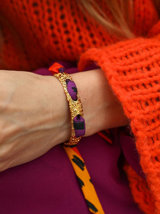 订购14周到｜AN-NEE-QUEEN-橘红色 夏帕诺瓦 1cm 丝巾手镯［法国设计师］ 商品图0