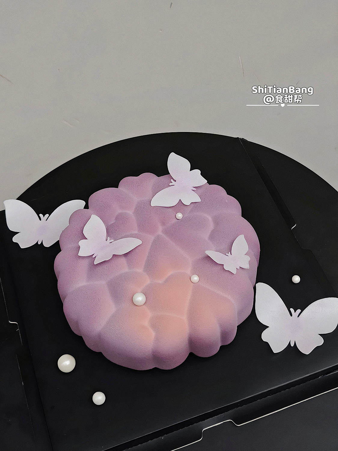 蝶梦花舞-慕斯蛋糕（提早5小时预订）