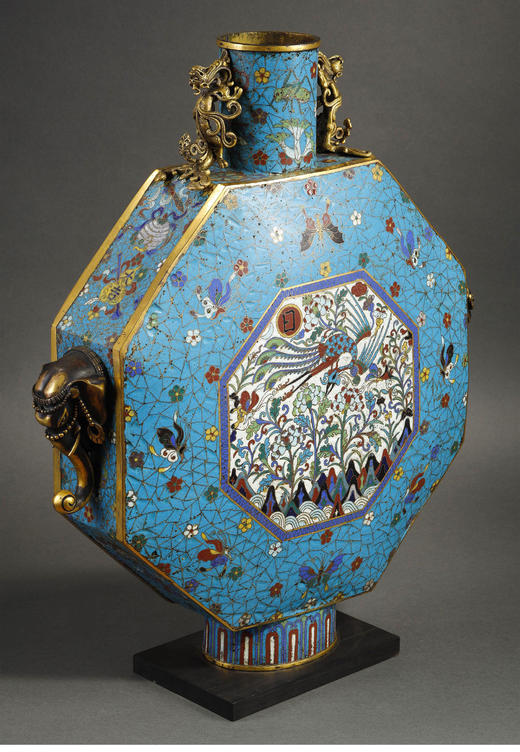 独角鹿西洋古董18世纪清嘉庆时期出品「丹凤朝阳」主题瑞兽造型纹饰掐丝珐琅八方瓶一对 商品图3