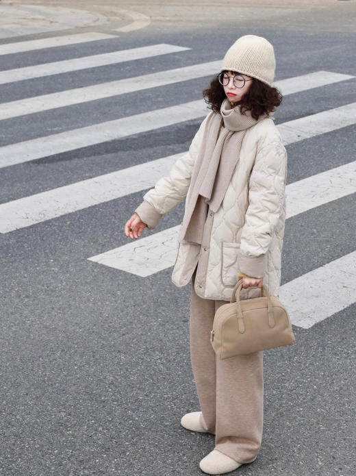 老米优品🎈3-5天！高端系列《加厚加绒直筒小阔腿羊毛裤》550g克重，垂感nice ! 显瘦又高级，松弛有温暖~ K251125A 商品图9