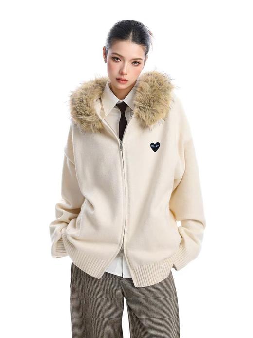 D112560慵懒随性时尚保暖灰色针织连帽外套 商品图0