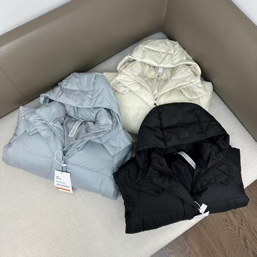 D112542泡芙女款冬季保暖连帽五格羽绒服 商品图0