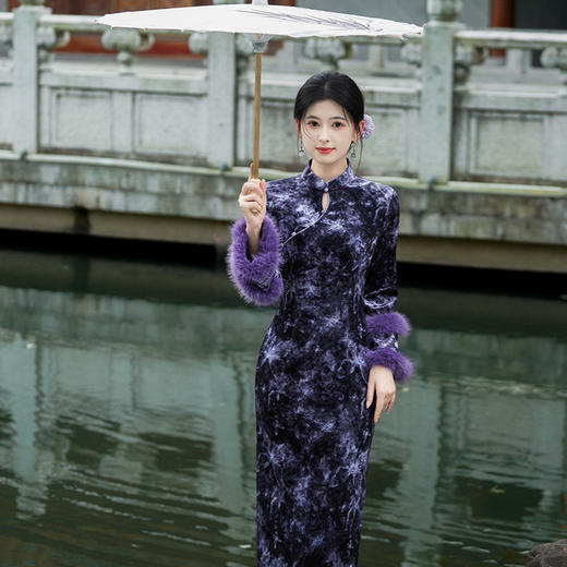 冬季厚款紫色丝绒长袖，改良旗袍高级感新中式GX-8864 商品图0
