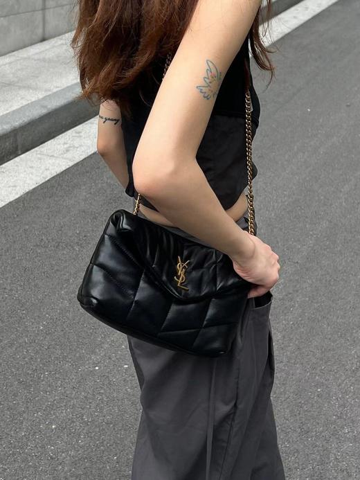 圣罗兰 LOULOU PUFFER 绗缝小羊皮包（LZ*MM） 商品图3