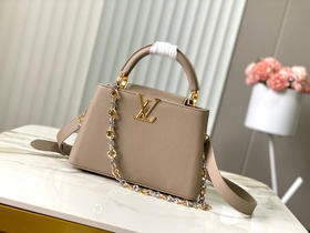 秋冬特惠💰1750 渠道级LV 新品 te级LV 动态芯片 M12935/M48865淡咖圆花环扣款 本款Capucines 手袋