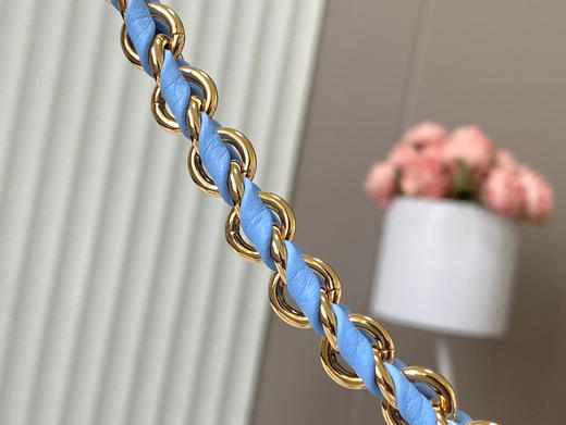 秋冬特惠💰1730 渠道级LV 新品 te级LV 全套包装 M21887/M48865蓝拼白链条款 商品图6