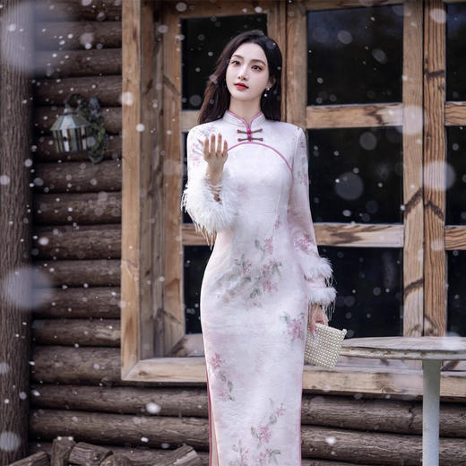 GX时尚改良年轻少女款清荷绒长袖旗袍2025秋冬新款日常可穿修身旗袍 商品图0