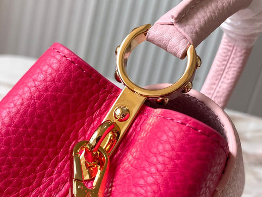 秋冬特惠💰1530 渠道级LV 新品 te级LV 全套包装  M21689/M48865玫红拼链条款 商品图4