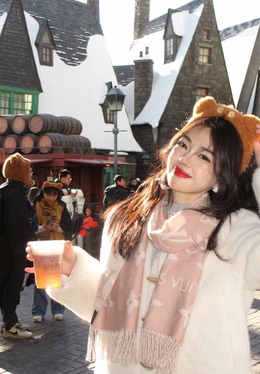 L名媛粉羊绒桑蚕丝围巾 商品图5