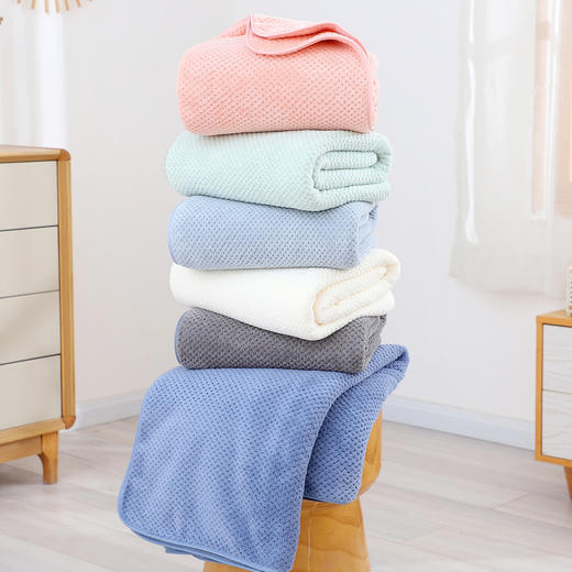 【菠萝格90*170家用加大加厚成人洗澡速干毛巾蜂巢菠萝格浴巾 商品图3