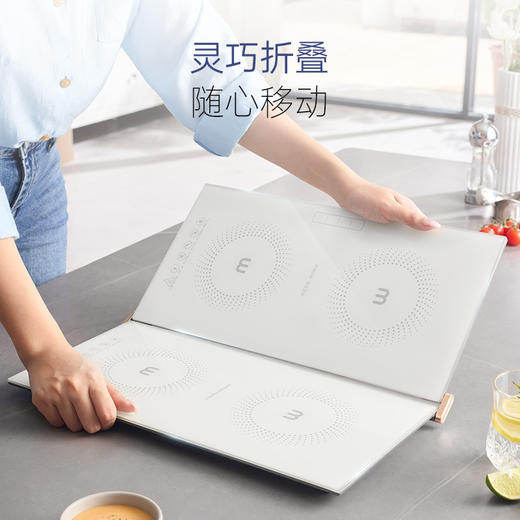 【镜面折叠暖菜板】 摩飞玻璃折叠暖菜板MR8308 & MR8309 三档调温 60S速热 4h定时暖菜 120度高温生香 优选钢化玻璃防刮耐磨 5cm边缘防烫 容量4-6道菜 商品图1