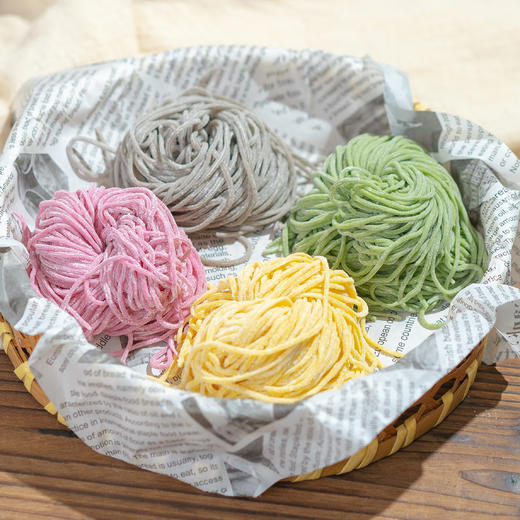 慢发酵彩虹鲜面条丨四种颜色四种口味，慢发酵好消化，对肠道友好，面条带微微酸味，（300克*2盒）/袋⭐️顺丰快递 商品图0