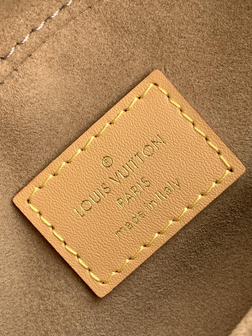 秋冬特惠💰1140 渠道级LV【全钢五金 变码芯片】te级LV 全套包装 M45578老花 圆饼包 商品图8