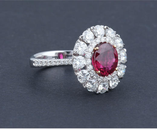 独角鹿西洋古董2000年代欧洲出品18k白金镶嵌钻石及红宝石戒指 商品图3