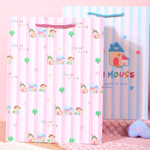 【礼物季】梦幻屋生日手提礼品袋-纪念日百货门店同款167193801 商品图0