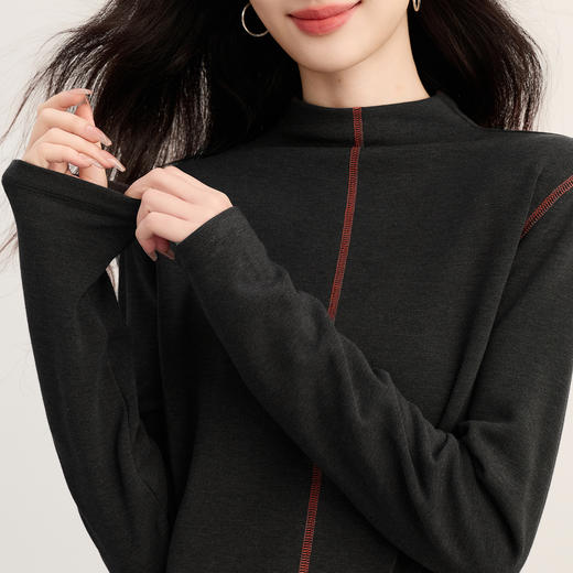 【11/26新品】熙世界明线撞色半高领打底衫女2025秋冬新款弹力保暖内搭T恤上衣 商品图4