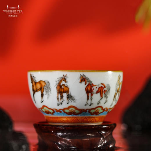 问鼎汝瓷八骏马（月白复刻款精工款大听泉杯） 商品图0