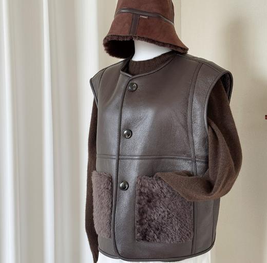 【澳洲品牌】EVERAU    奥巧旋风羊皮毛一体双面马甲EA8036 商品图2